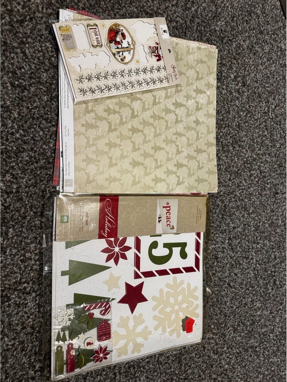 Christmas Scrapbook Paper And Holiday Wall Text Set